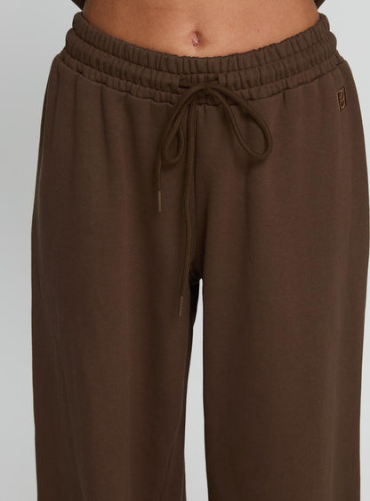 All Day Straight Leg Sweatpants Chocolate Brown