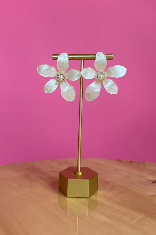 Chic Flower Rhinestone Stud