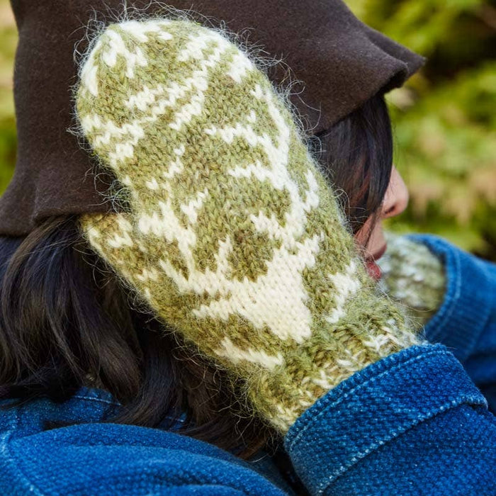 MDK Field Guide No. 26: Moss