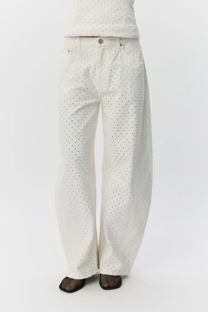 Sofie Schnoor Tomirsw Barrel Shape Jeans S262187 in off-white by Sofie Schnoor, shop Sofie Schnoor at Dotique