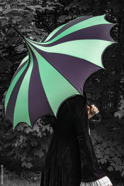 Batwing Pagoda Umbrella [BLACK/GREEN STRIPED]
